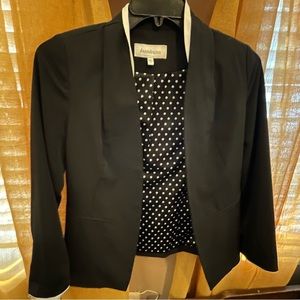 Daniel Rainn cute black blazer with polka dot lining